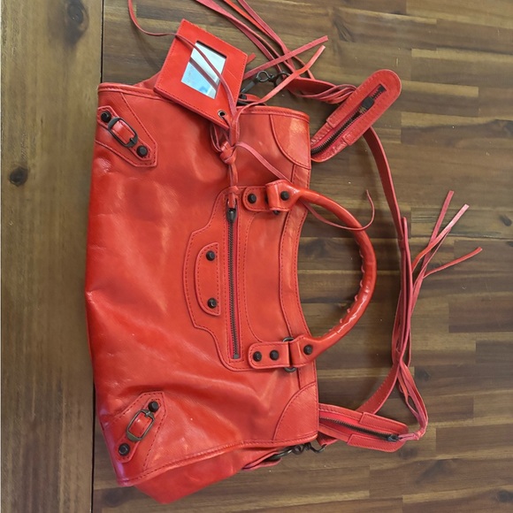 City Bag - Picture 4 of 9